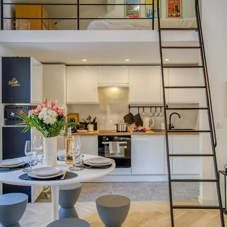 Apartament Charming House, Large Private Terrace, Air Conditioning - 