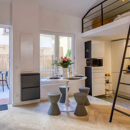 Apartament Charming House, Large Private Terrace, Air Conditioning - 