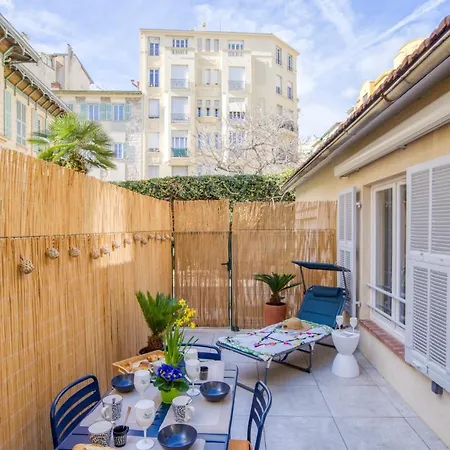 Charming House, Large Private Terrace, Air Conditioning - 