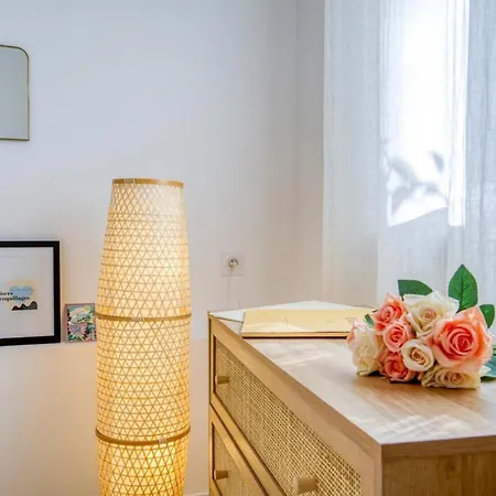 Apartment Charming House, Large Private Terrace, Air Conditioning - 